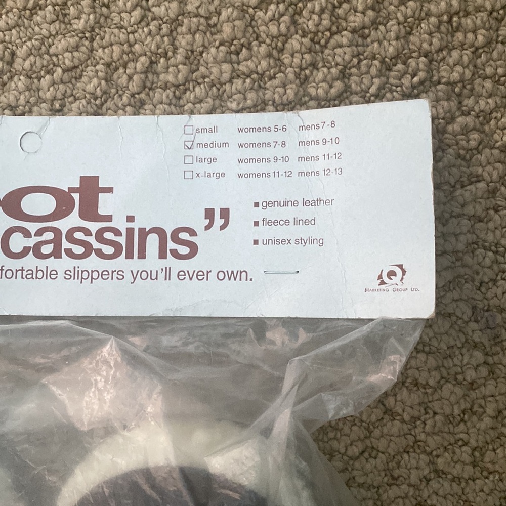 Moccassins - Picture 2 of 3